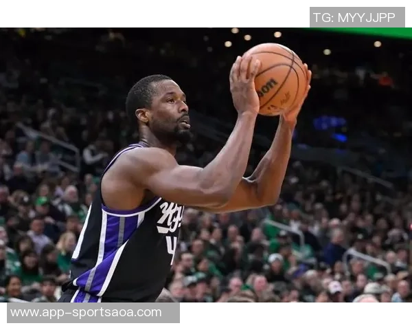 哈里森巴恩斯谈防守独行侠压力与文班亚马的出色表现 哈里森巴恩斯谈防守独行侠压力与文班亚马的出色表现