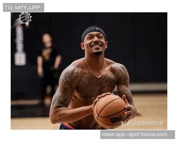 比尔复出状态仍需调整8投仅3中贡献9分1板2助助力球队