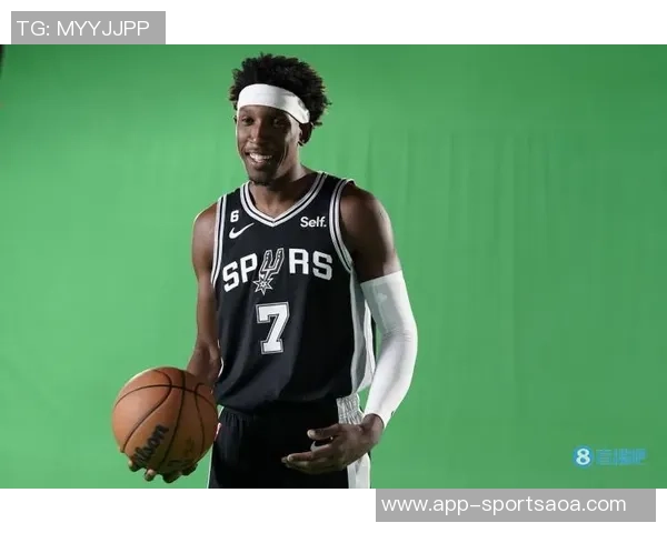 普理查德首发表现不佳半场仅得3分3板4助正负值惨淡19